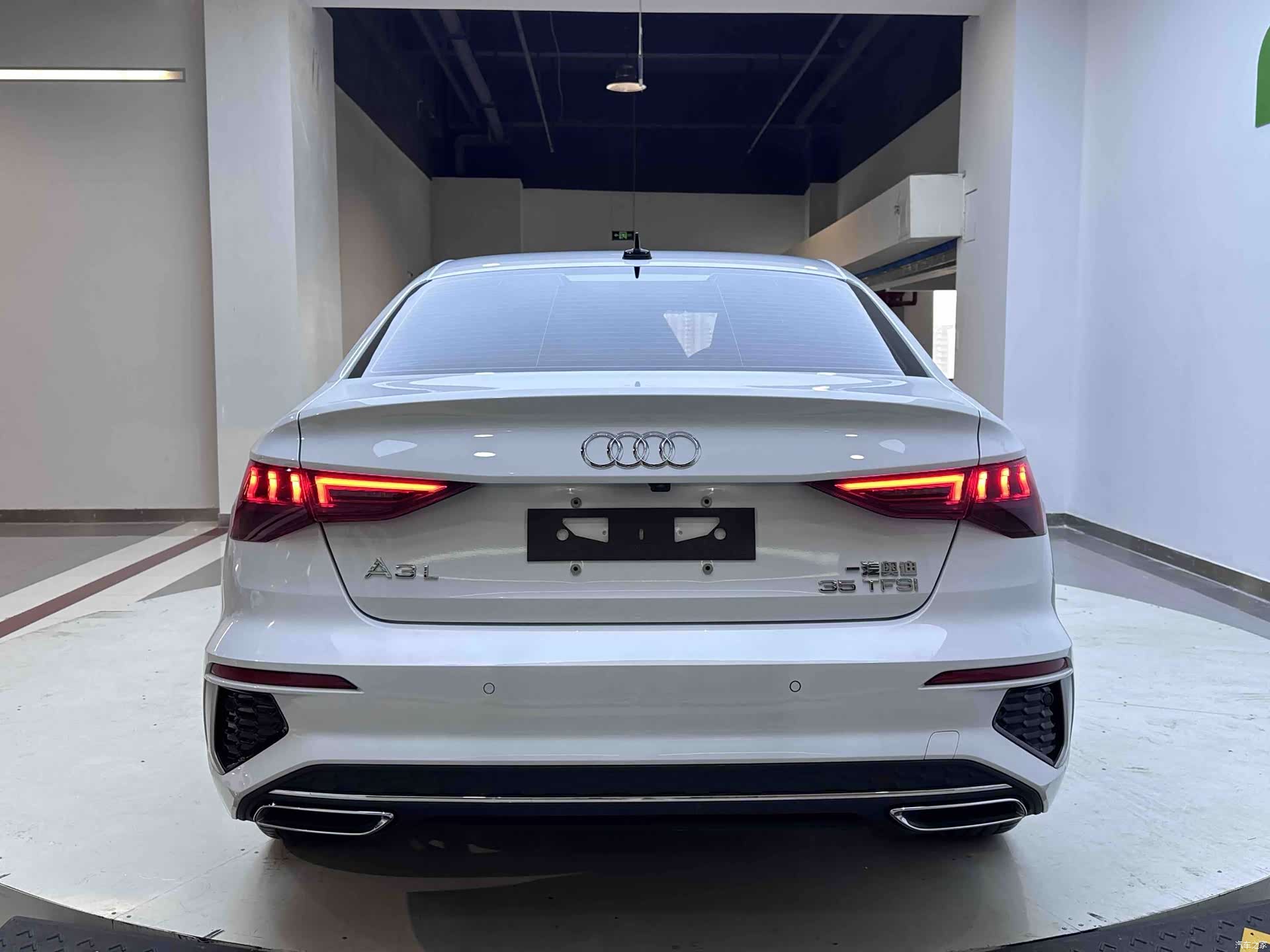 Audi A3, 2022 все фото
