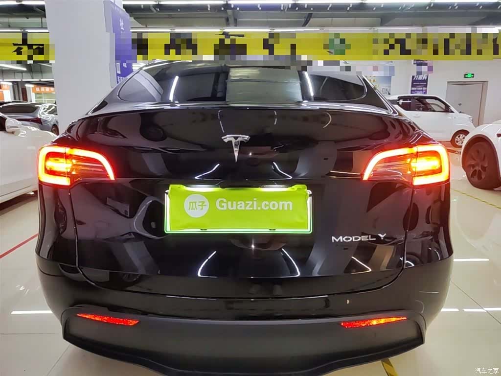 Tesla Model Y, 2022 6
