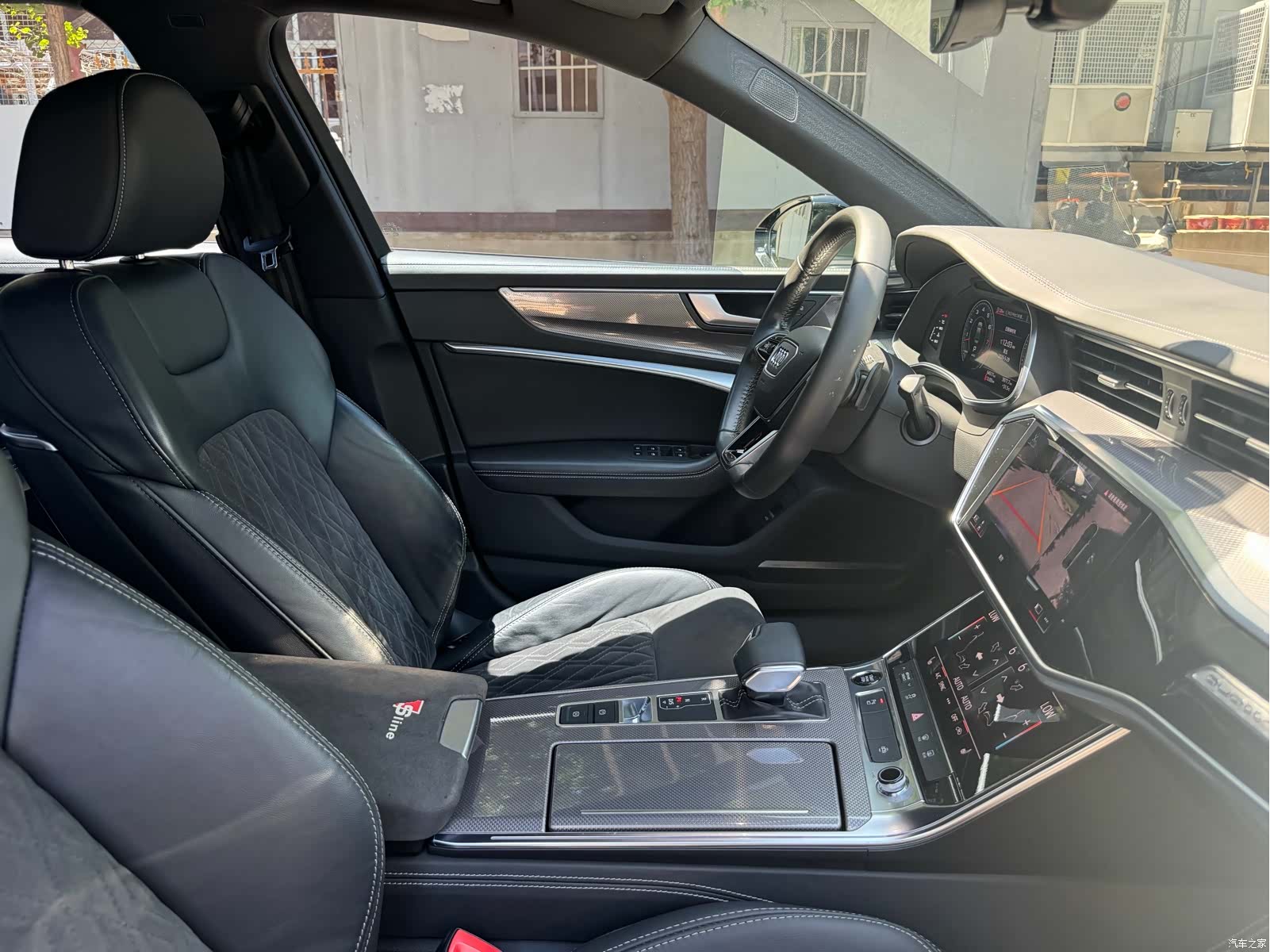 Audi A6L, 2021 21