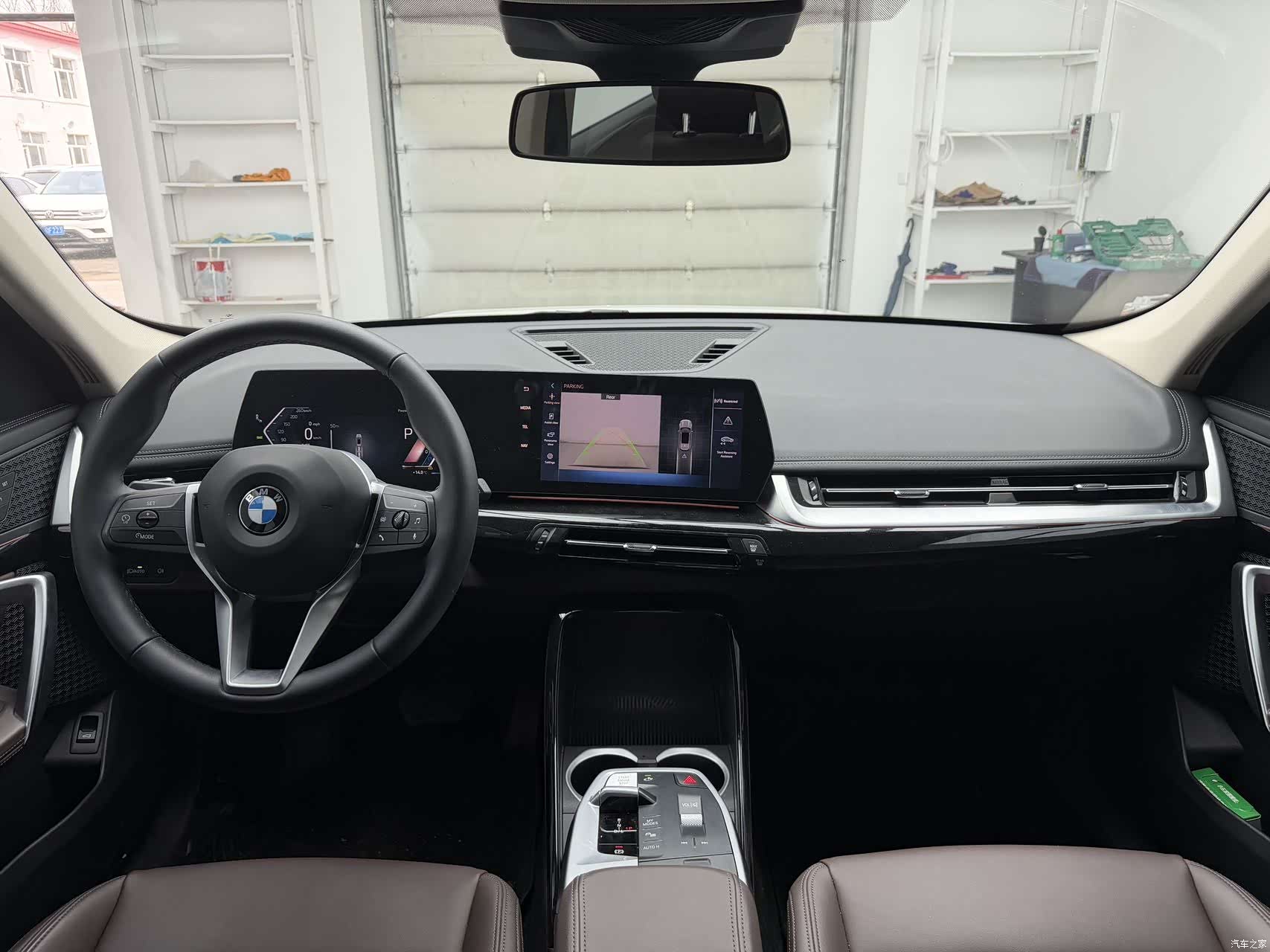 BMW X1, 2023 12