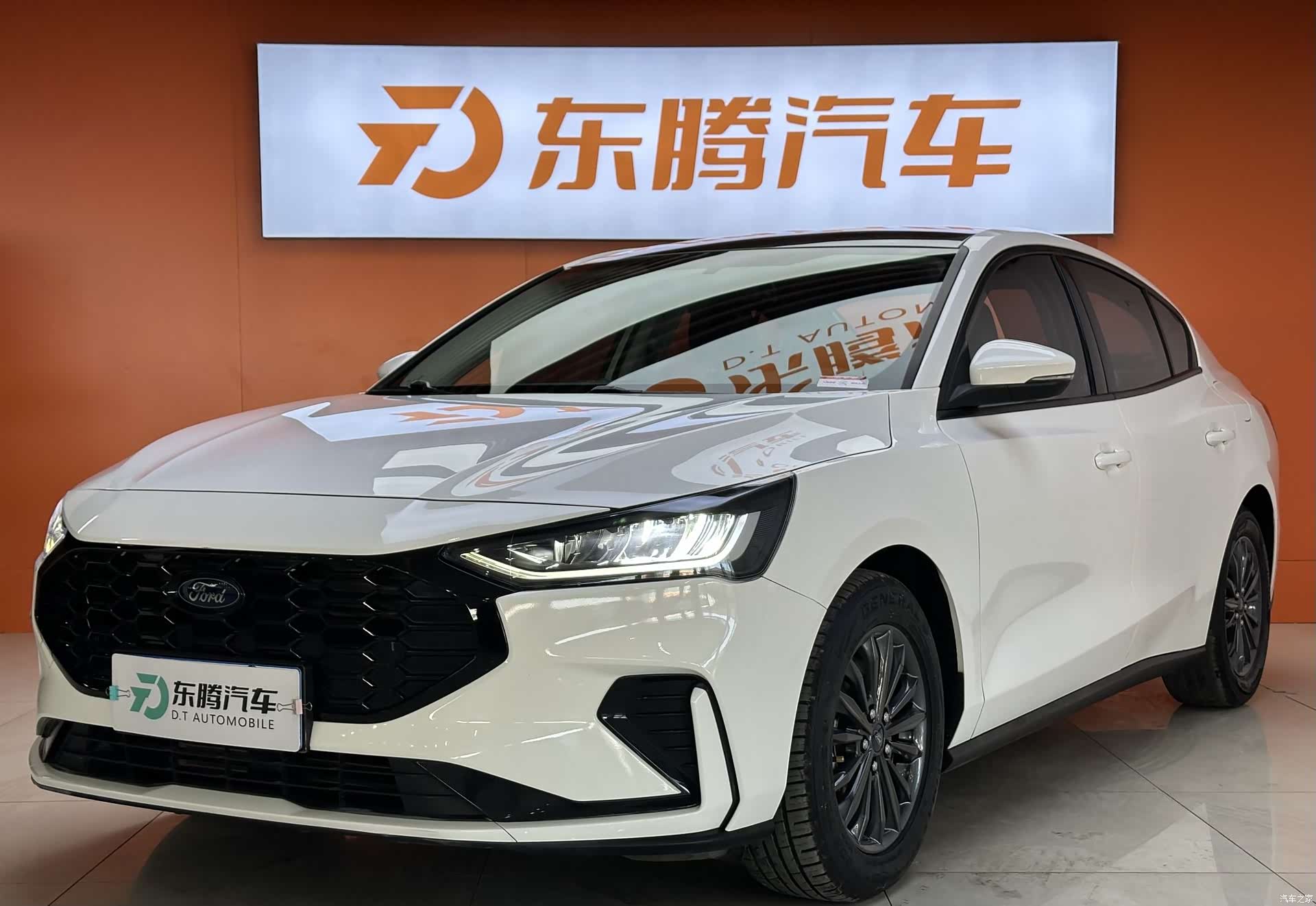 Ford Focus, 2023 1