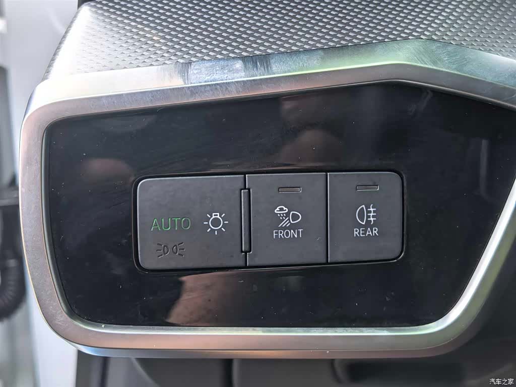 Audi A7L, 2023 8