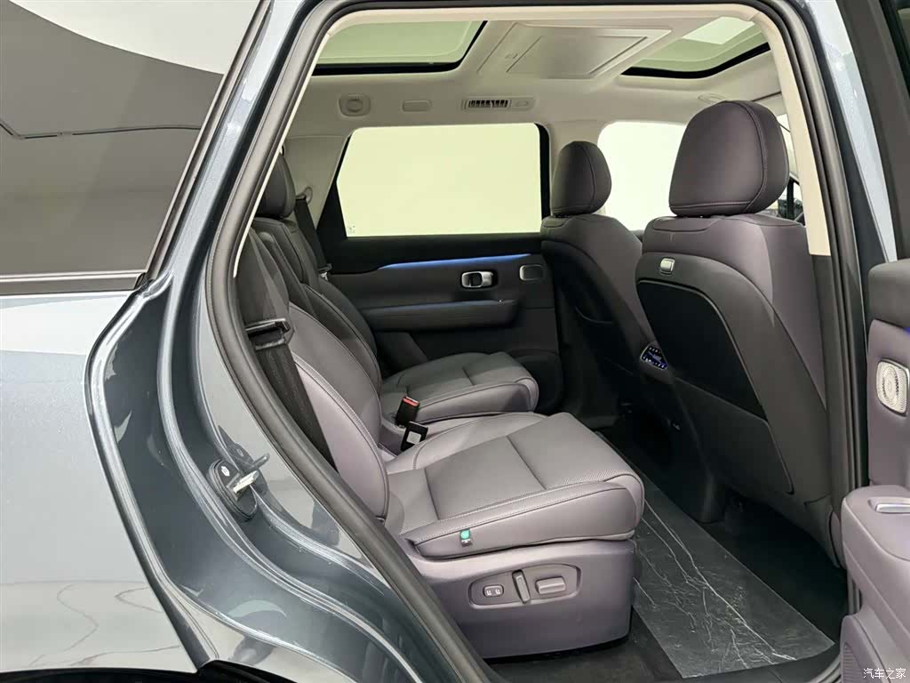 Leapmotor C16, 2025 20