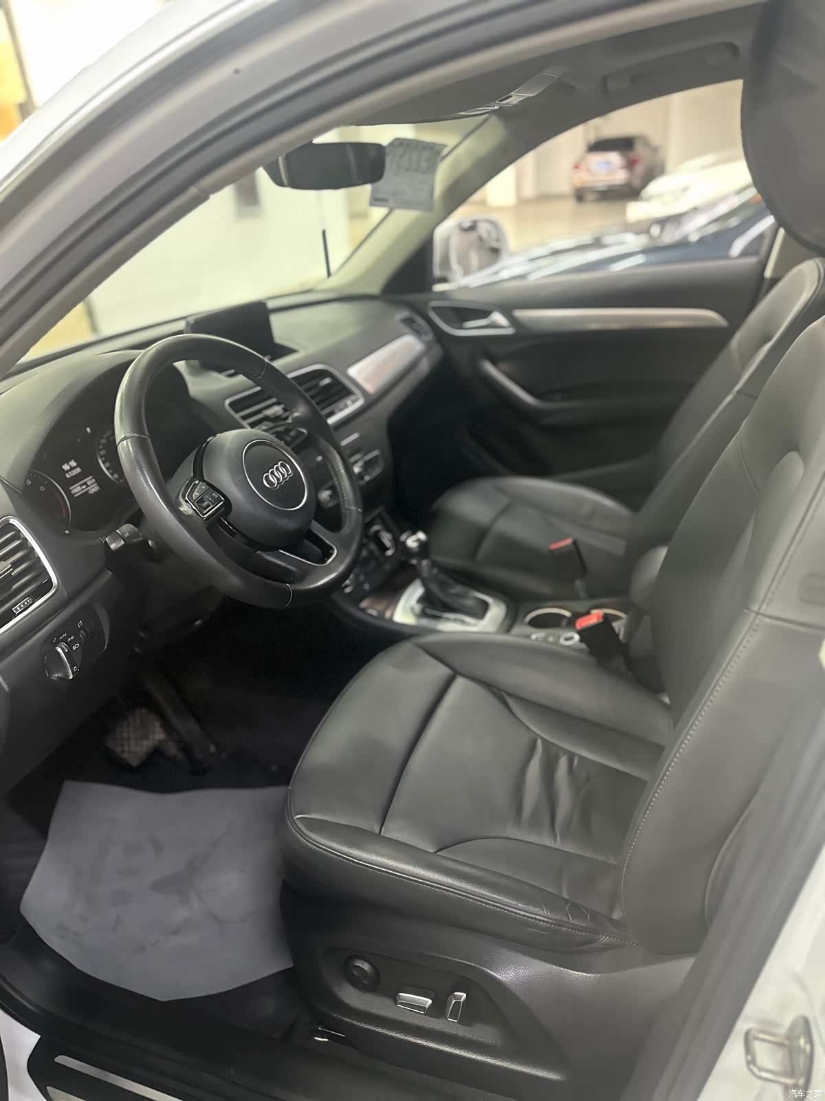Audi Q3, 2016 3