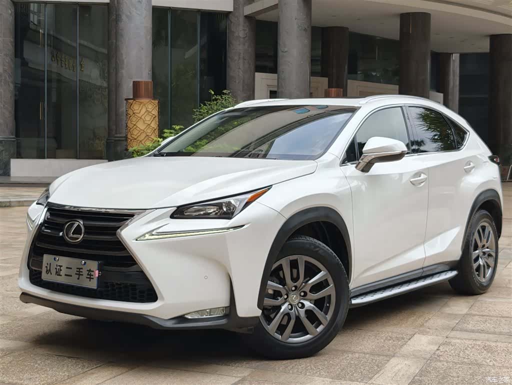 Lexus NX, 2016 1