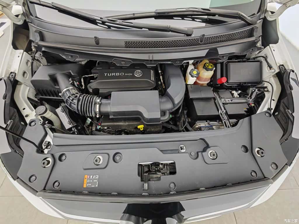Buick GL8, 2023 6