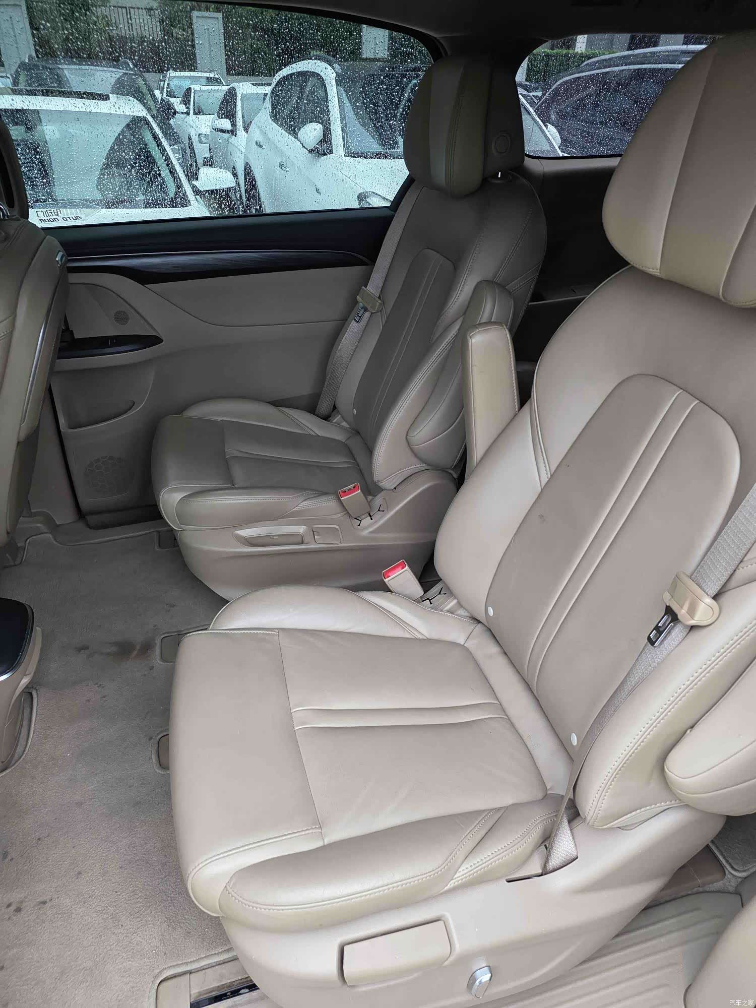 Buick GL8, 2020 все фото