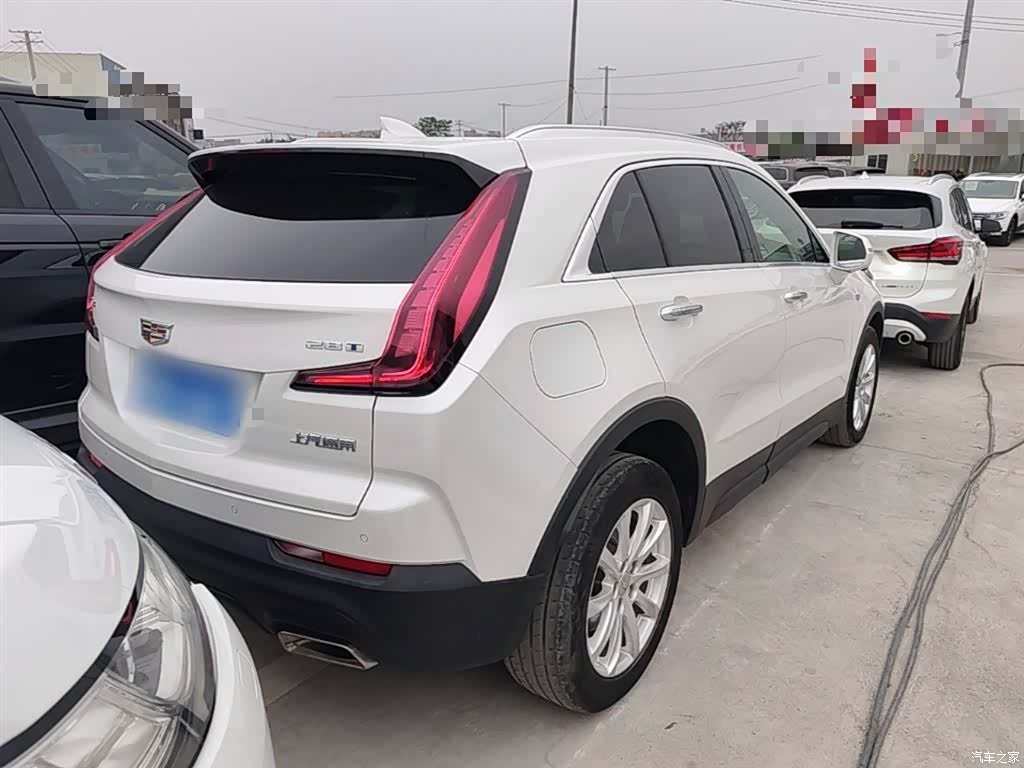 Cadillac XT4, 2023 7