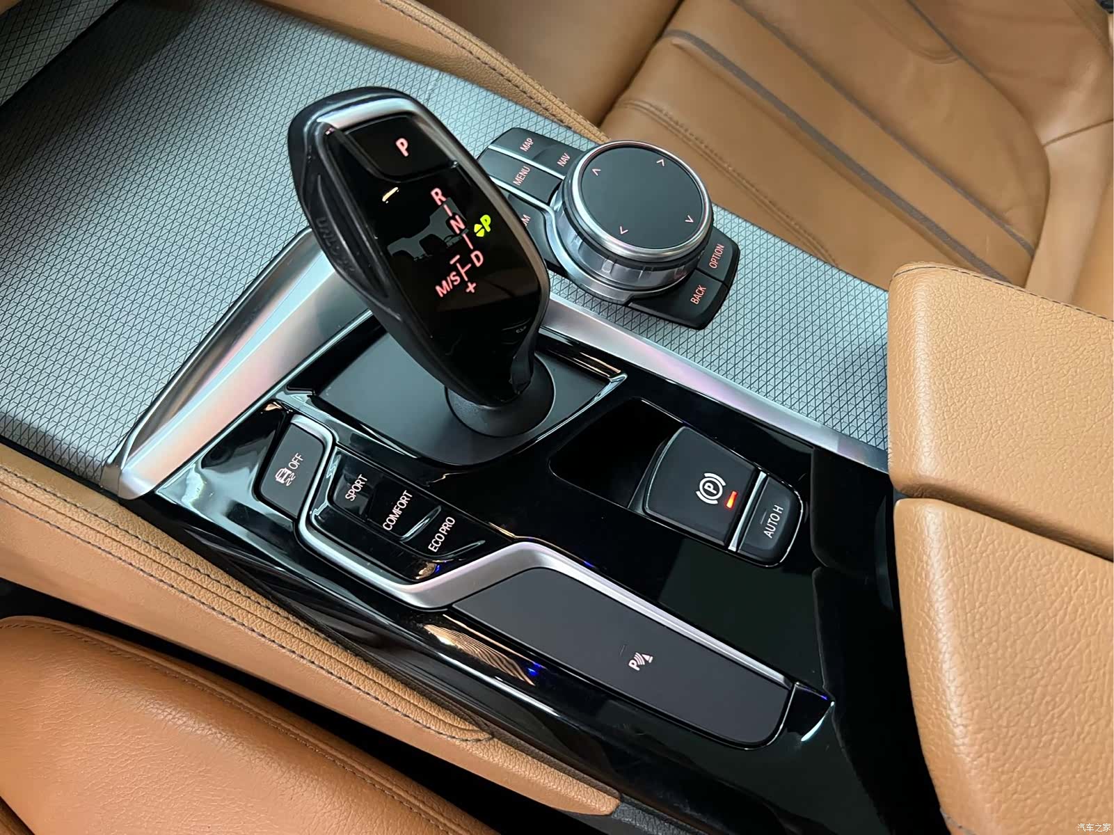 BMW 5 Series, 2018 18