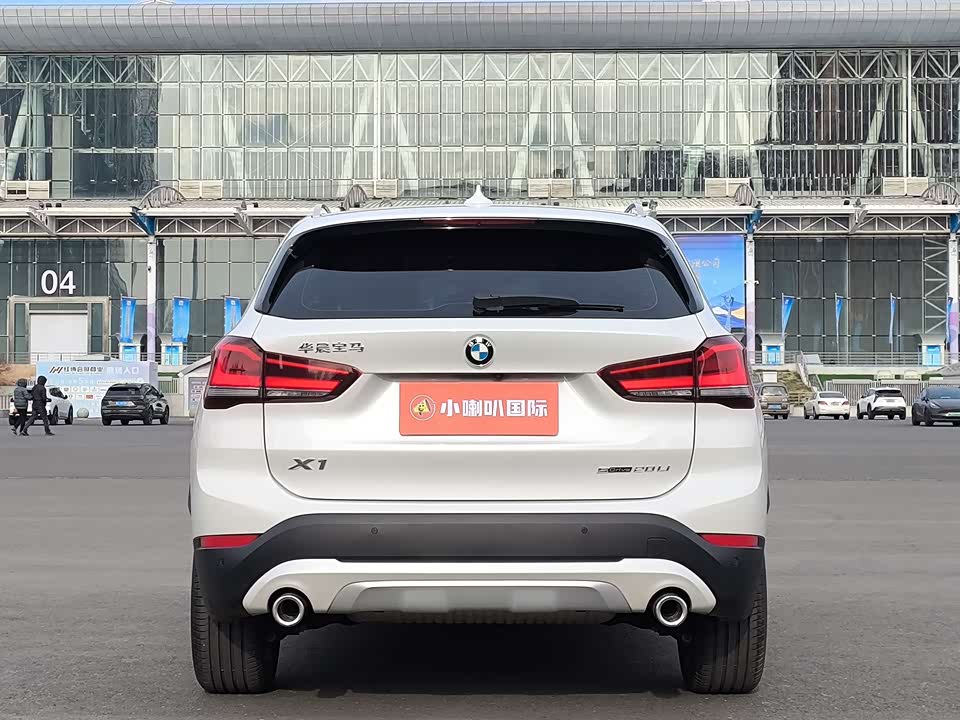 BMW X1
