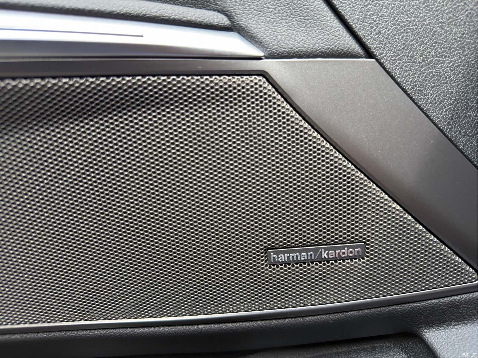 BMW 3 Series, 2020 16