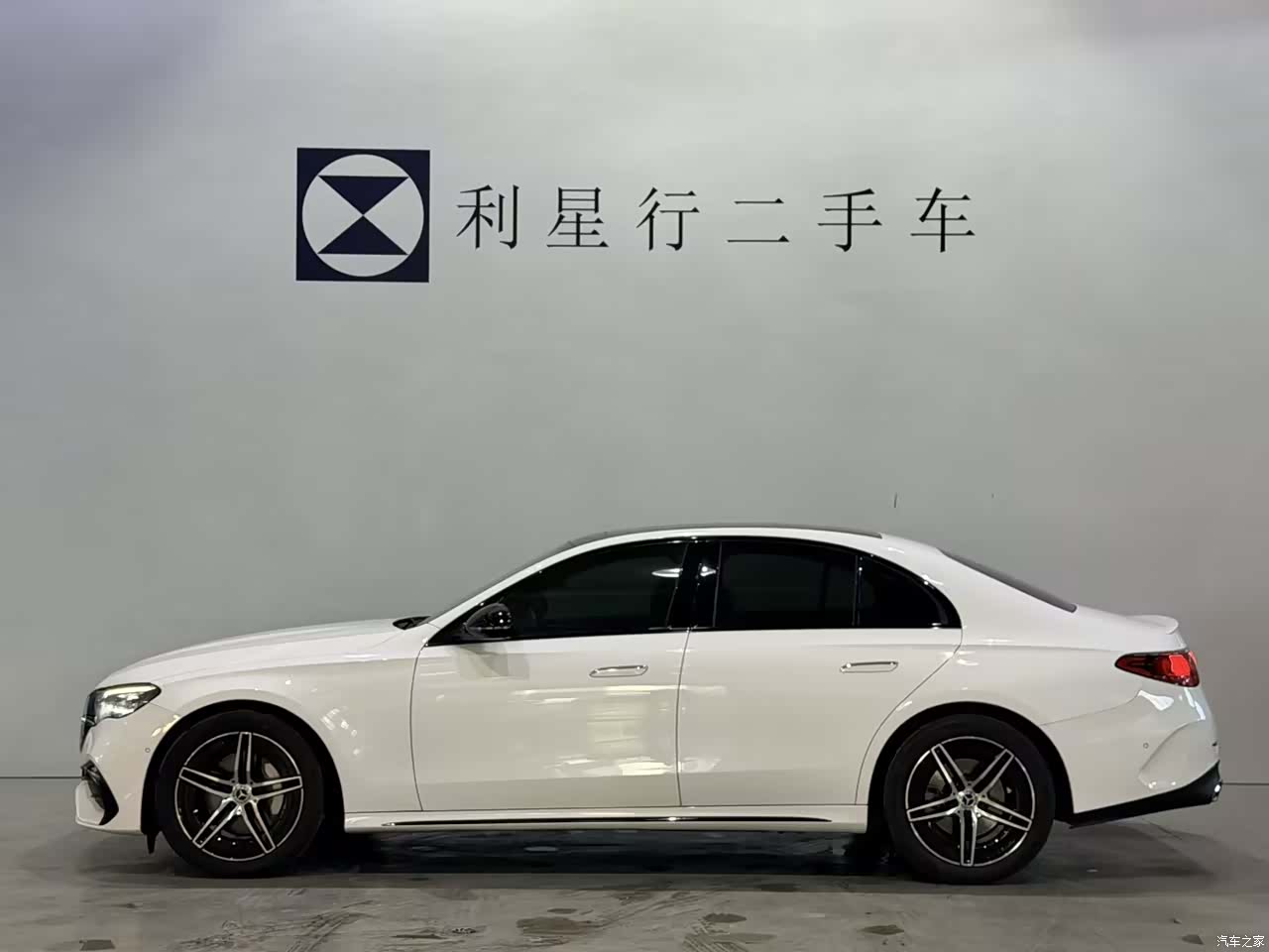 Mercedes-Benz E-Class, 2024 2