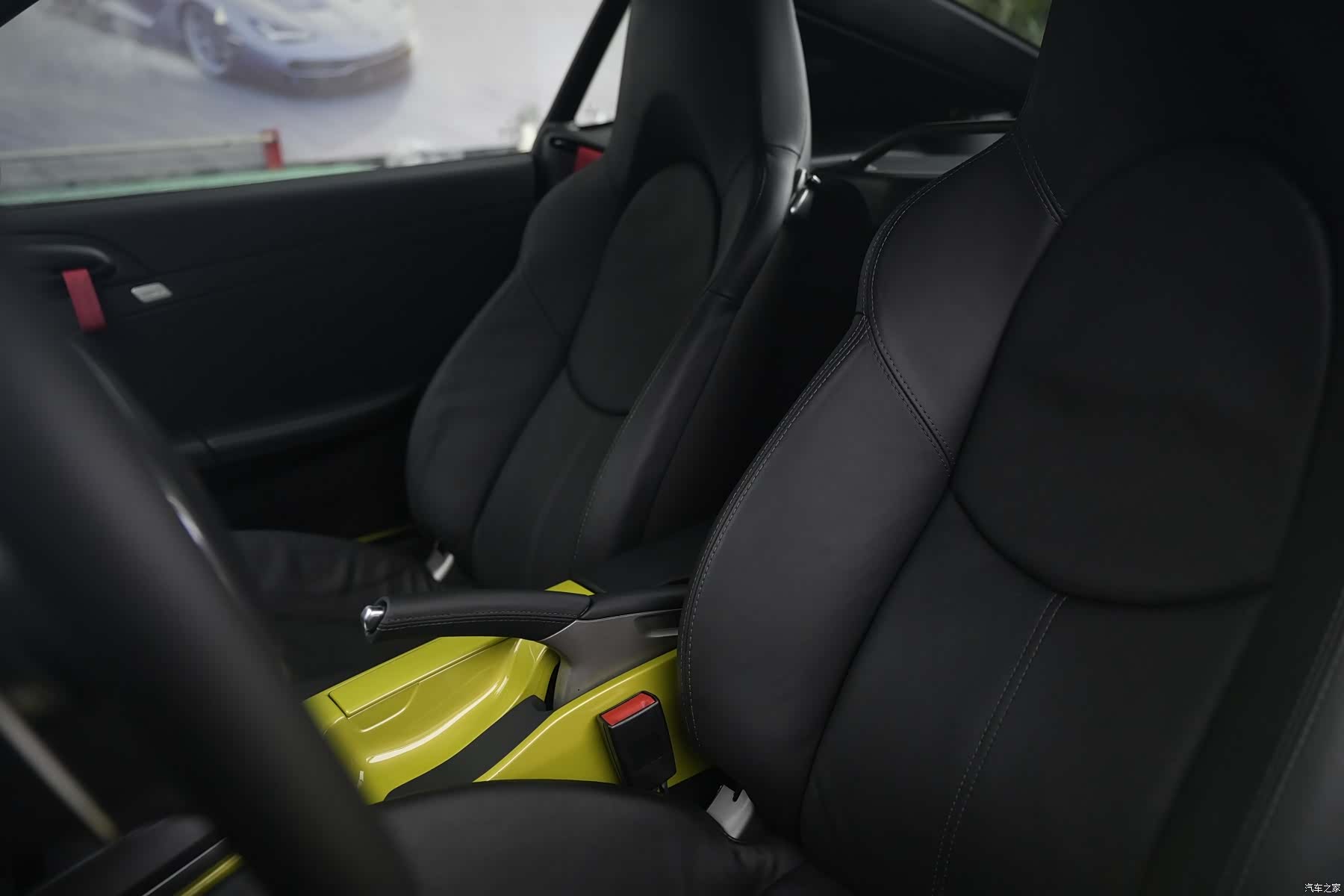 Porsche Cayman, 2011 27