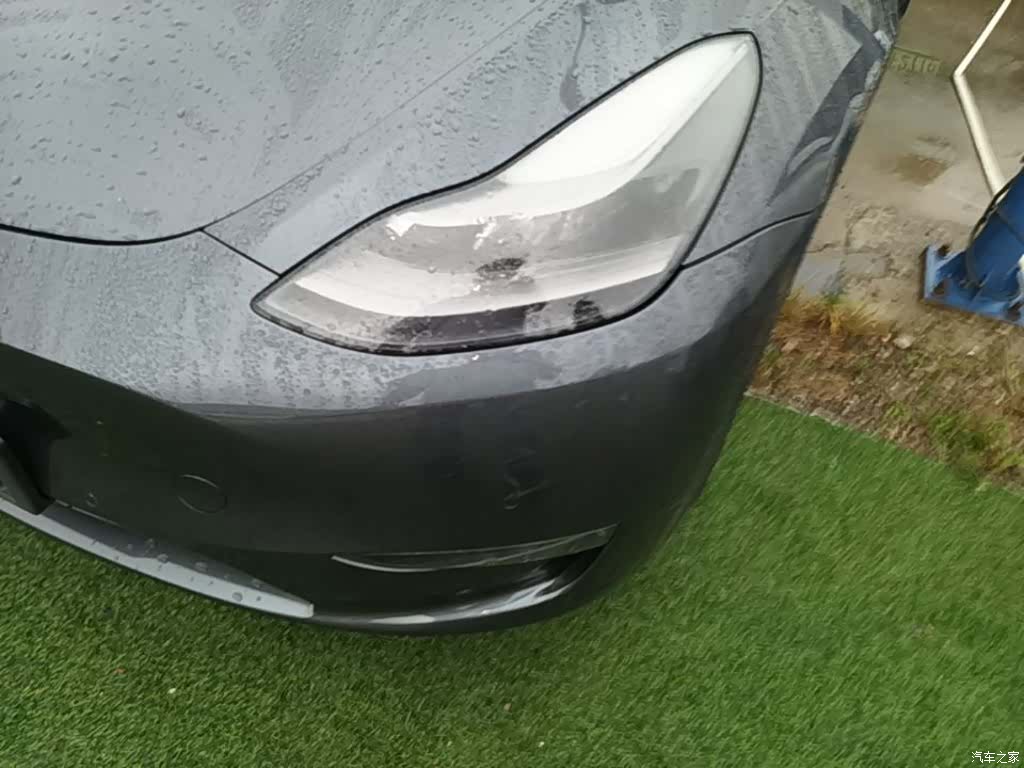 Tesla Model Y, 2021 24