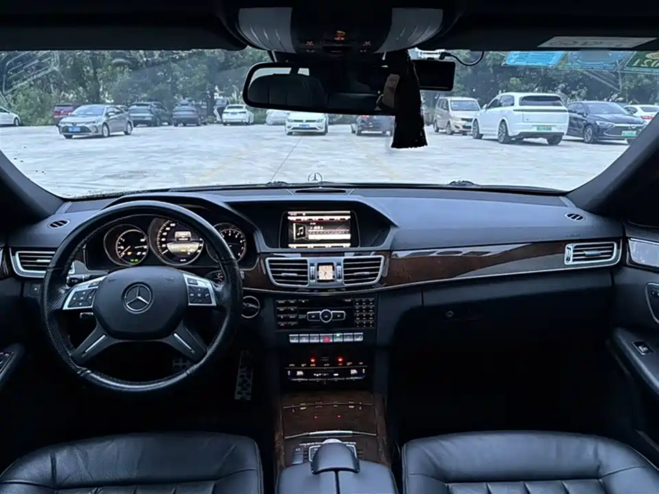 Mercedes-Benz E-class Mercedes-Benz E-class