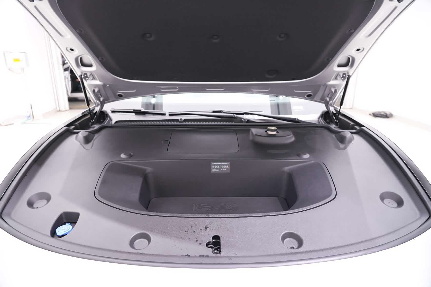Xpeng P7, 2026 23