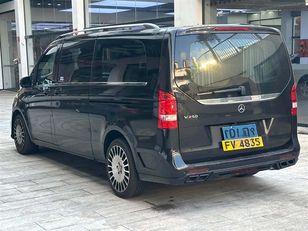 Mercedes-Benz V-Class, 2019 4
