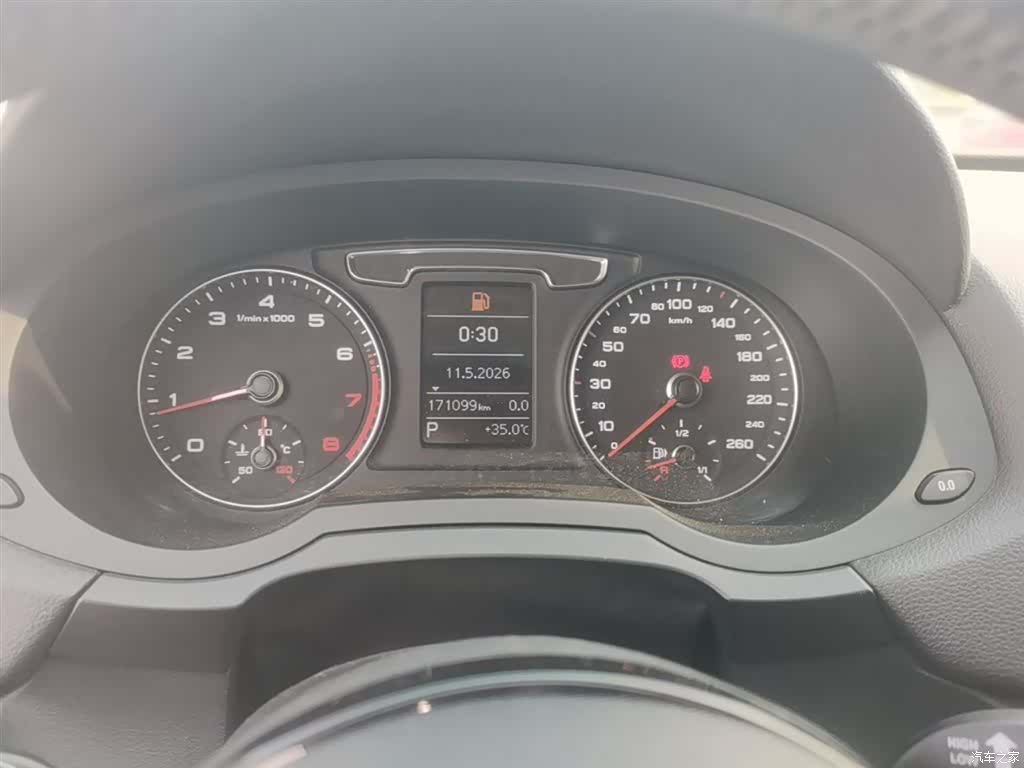 Audi Q3, 2016 12