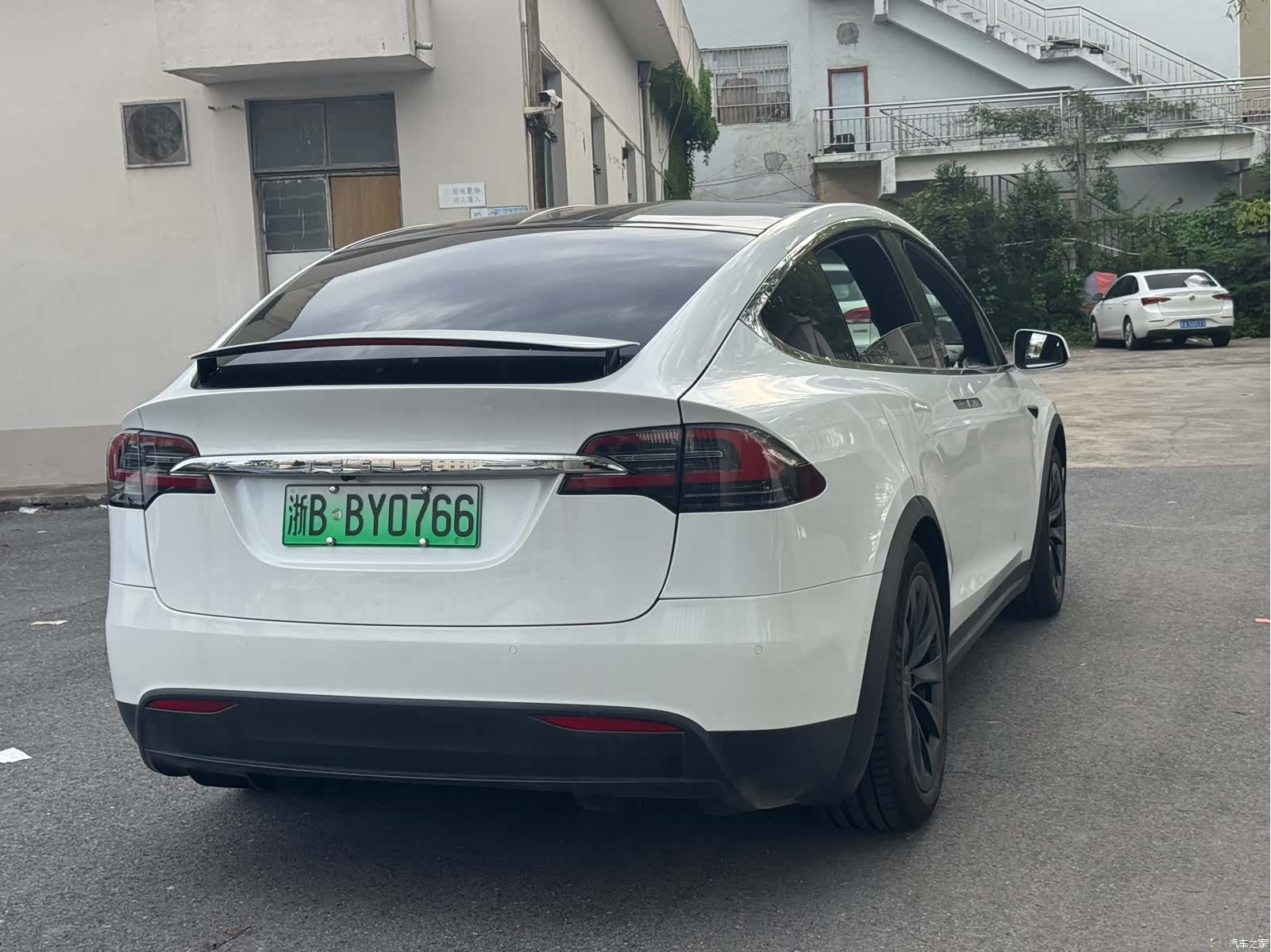 Tesla Model X, 2020 6