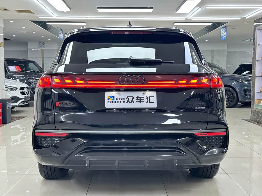 Audi Q6 2024, фото 5