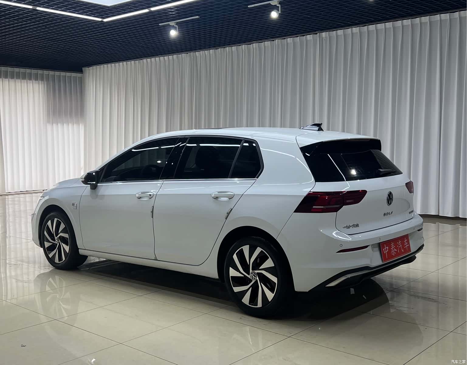 Volkswagen Golf, 2025 4