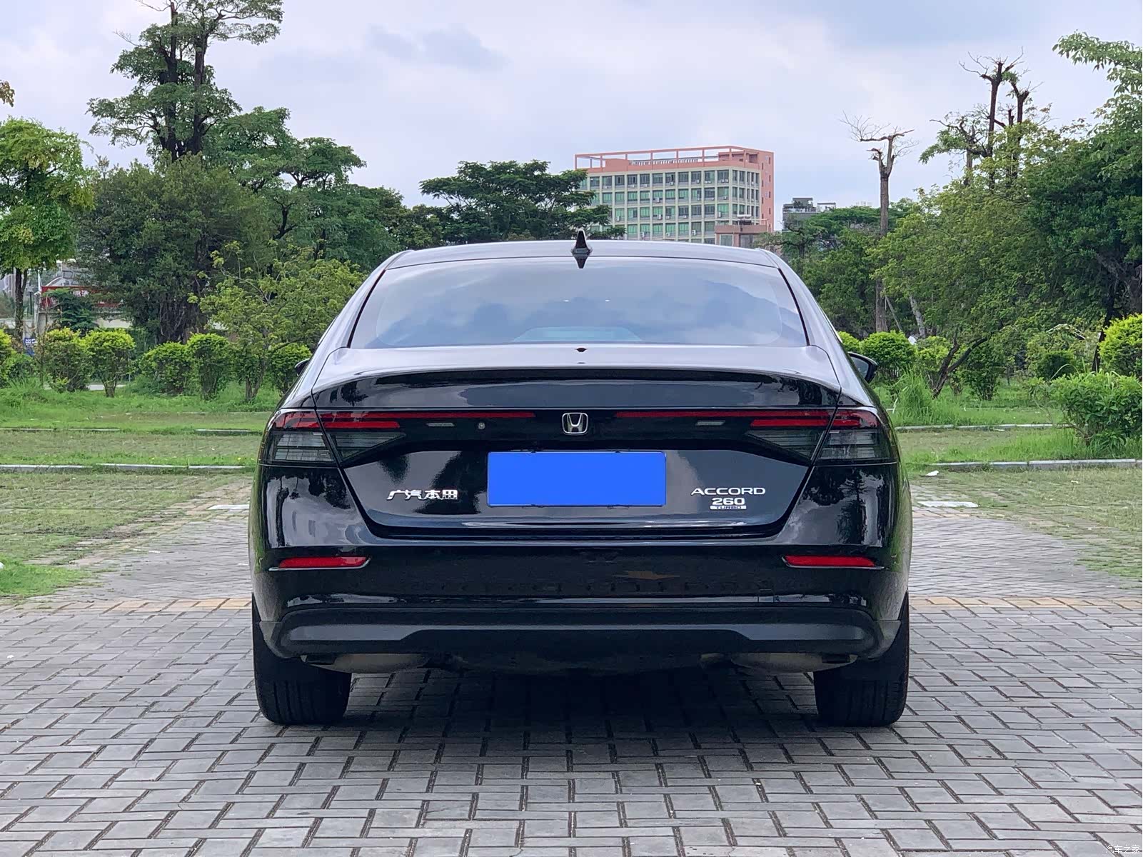 Honda Accord, 2025 4