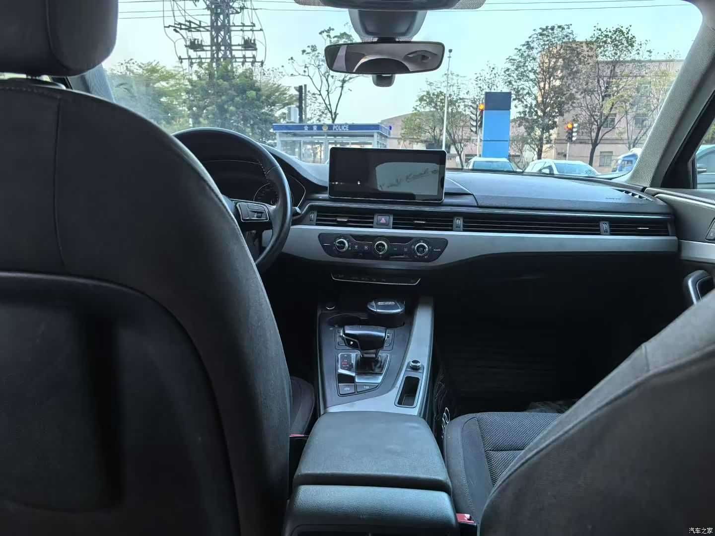 Audi A4L, 2017 9