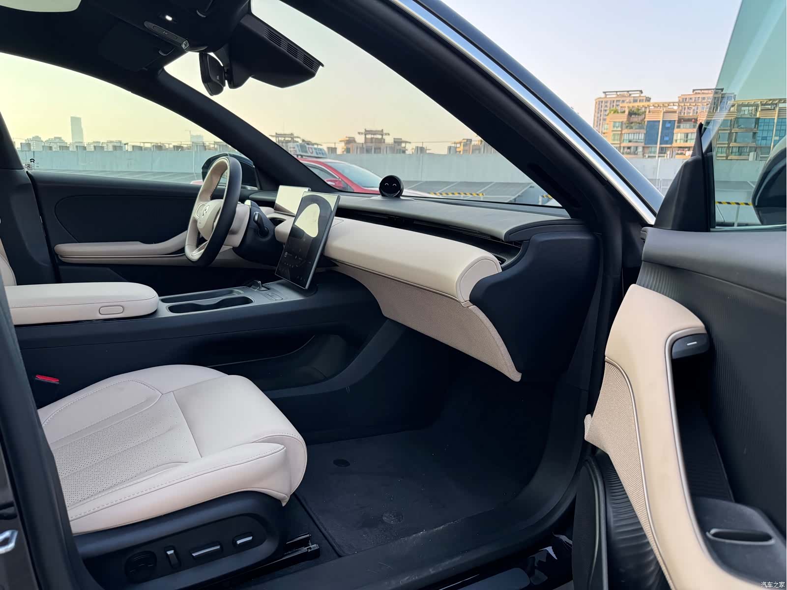 NIO ET5, 2024 12
