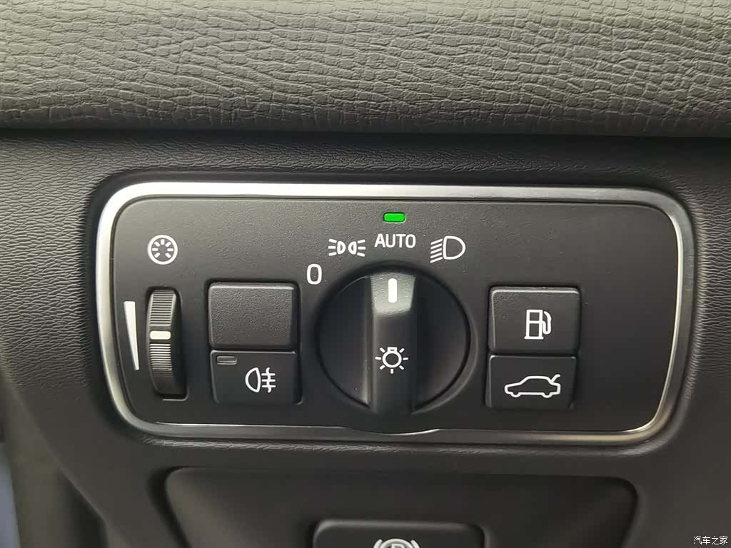 Volvo XC60, 2017 21