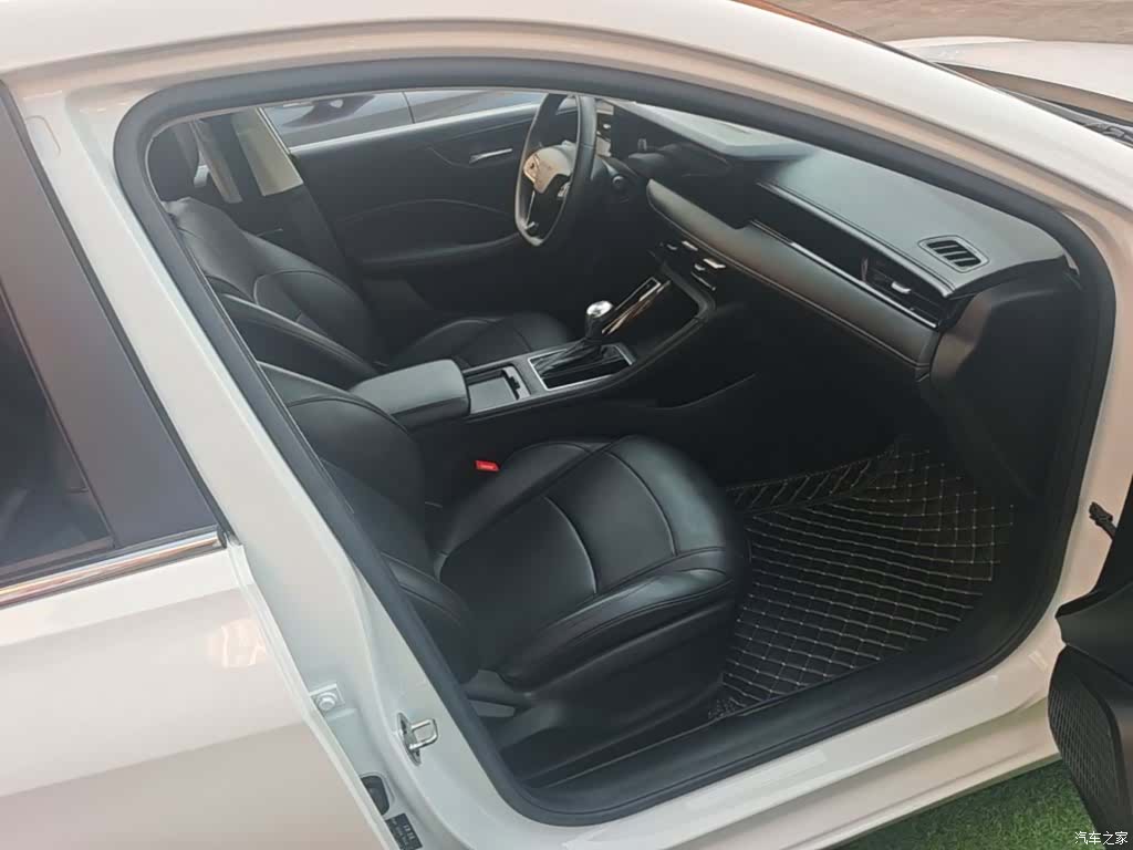 Roewe i5, 2023 25