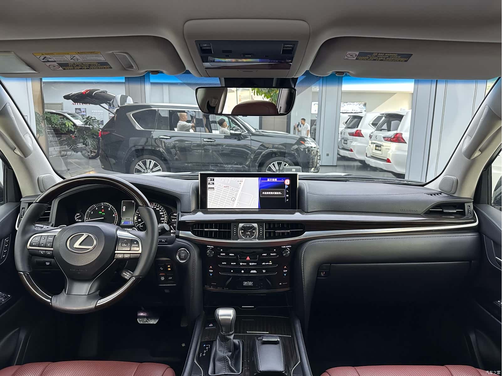 Lexus LX, 2017 6