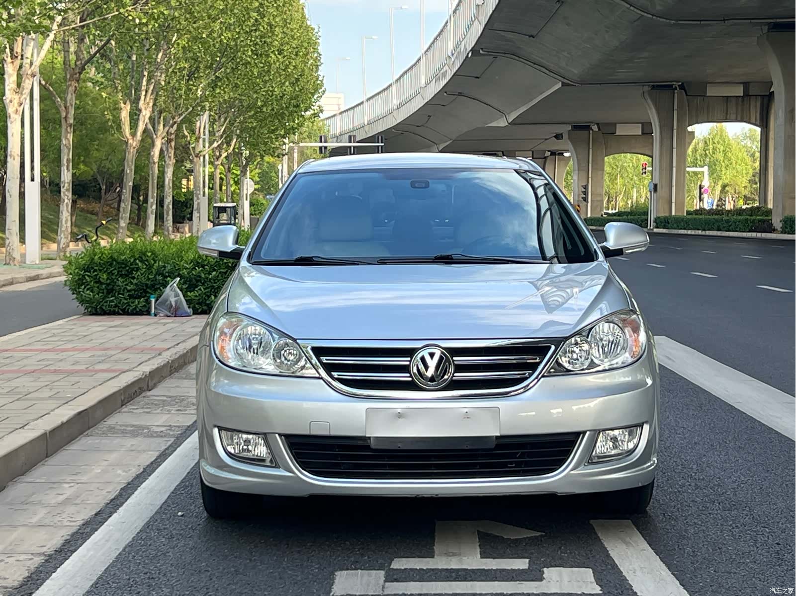 Volkswagen Lavida, 2011 2