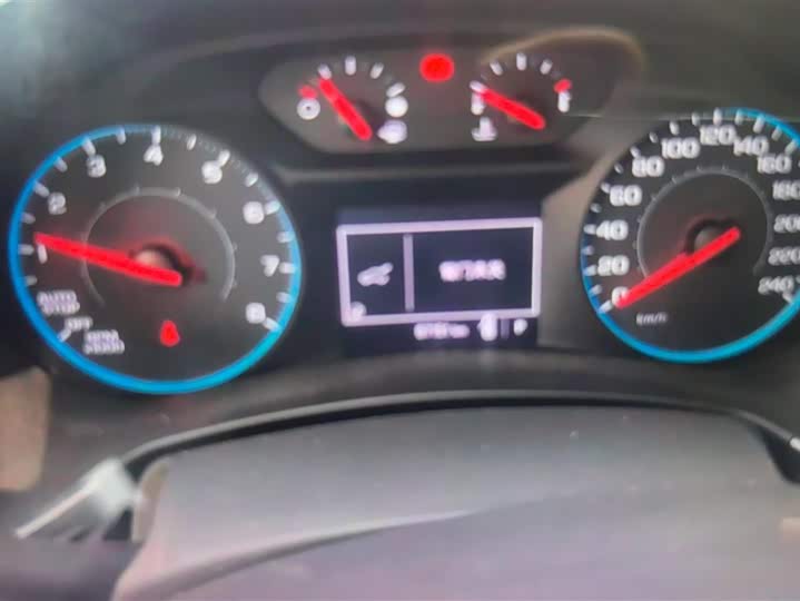 Chevrolet Equinox, 2018 года фото 15