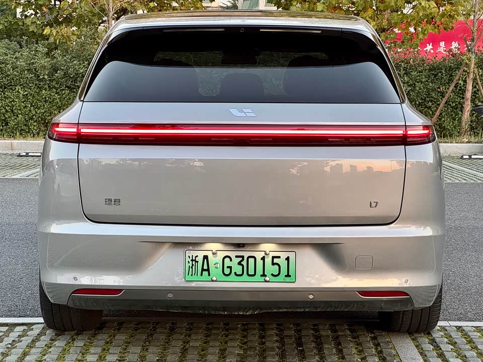 Li Auto Ideal L7