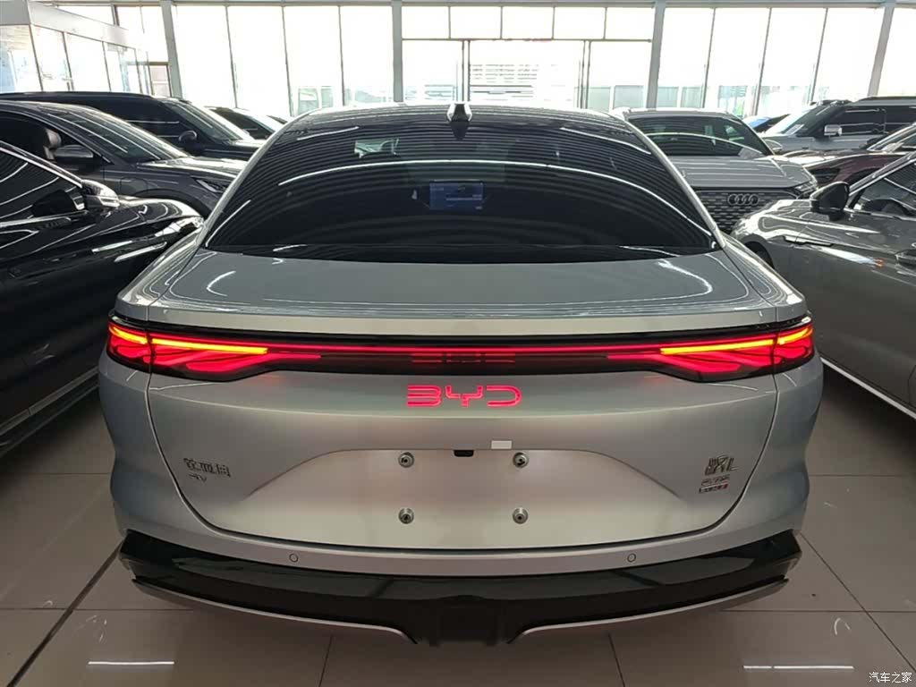 BYD Han, 2025 6