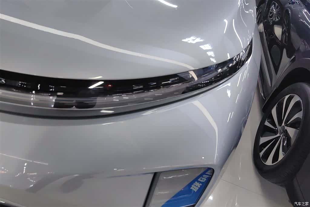 Li Auto L7, 2023 все фото