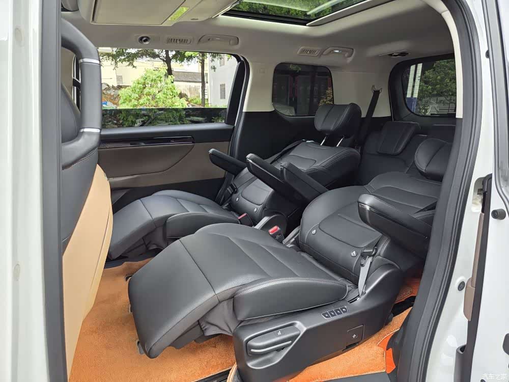 Trumpchi E8, 2023 6