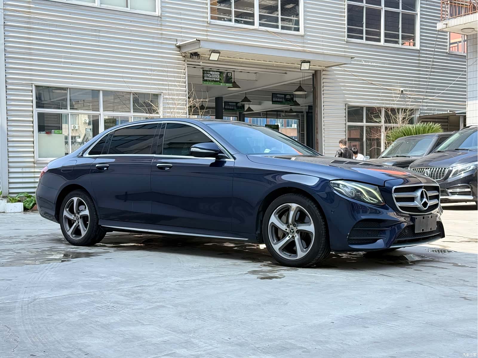Mercedes-Benz E-Class, 2019 3