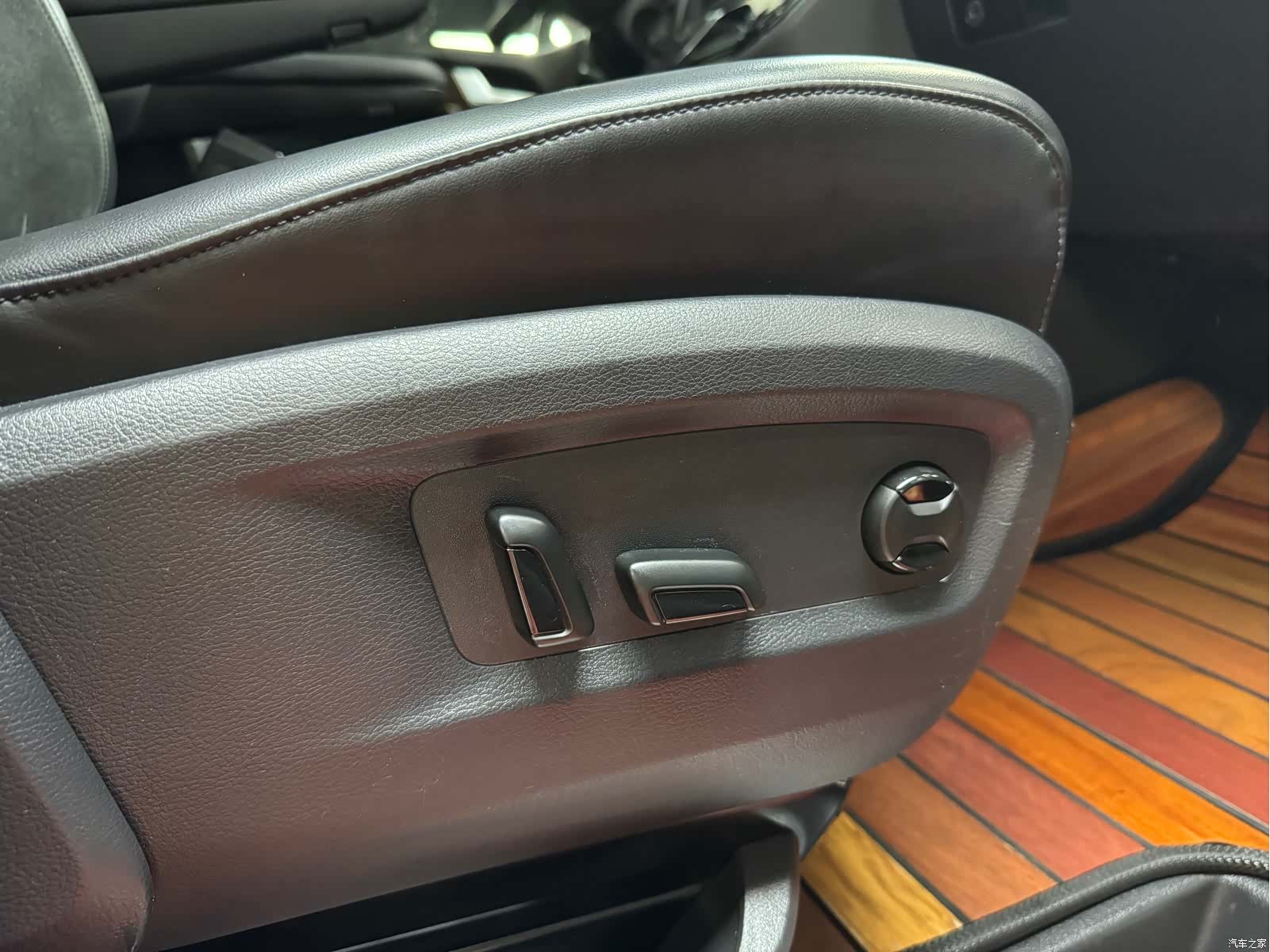 Volkswagen 7, 2019 12