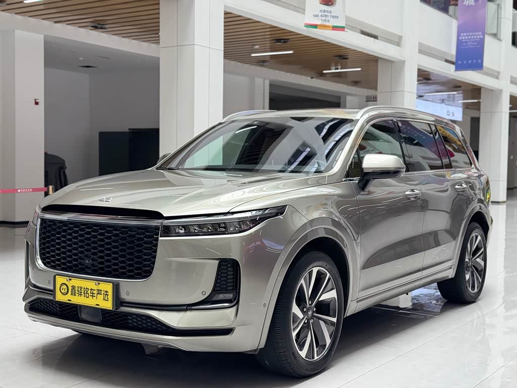 Li Auto ONE