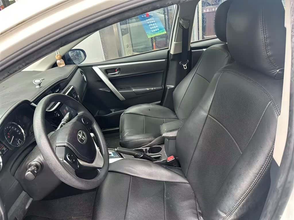 Toyota Corolla, 2018 11