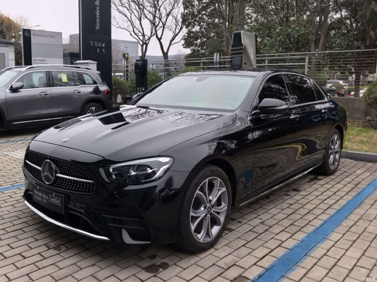 Mercedes-Benz E-Class, 2021 1
