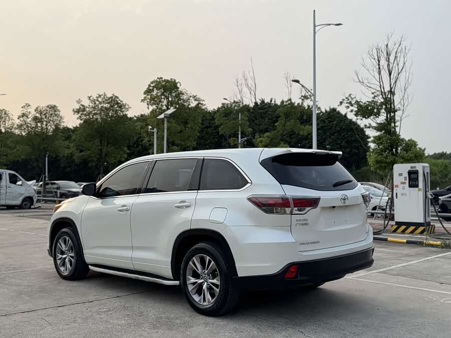 Toyota Highlander 2015, фото 4