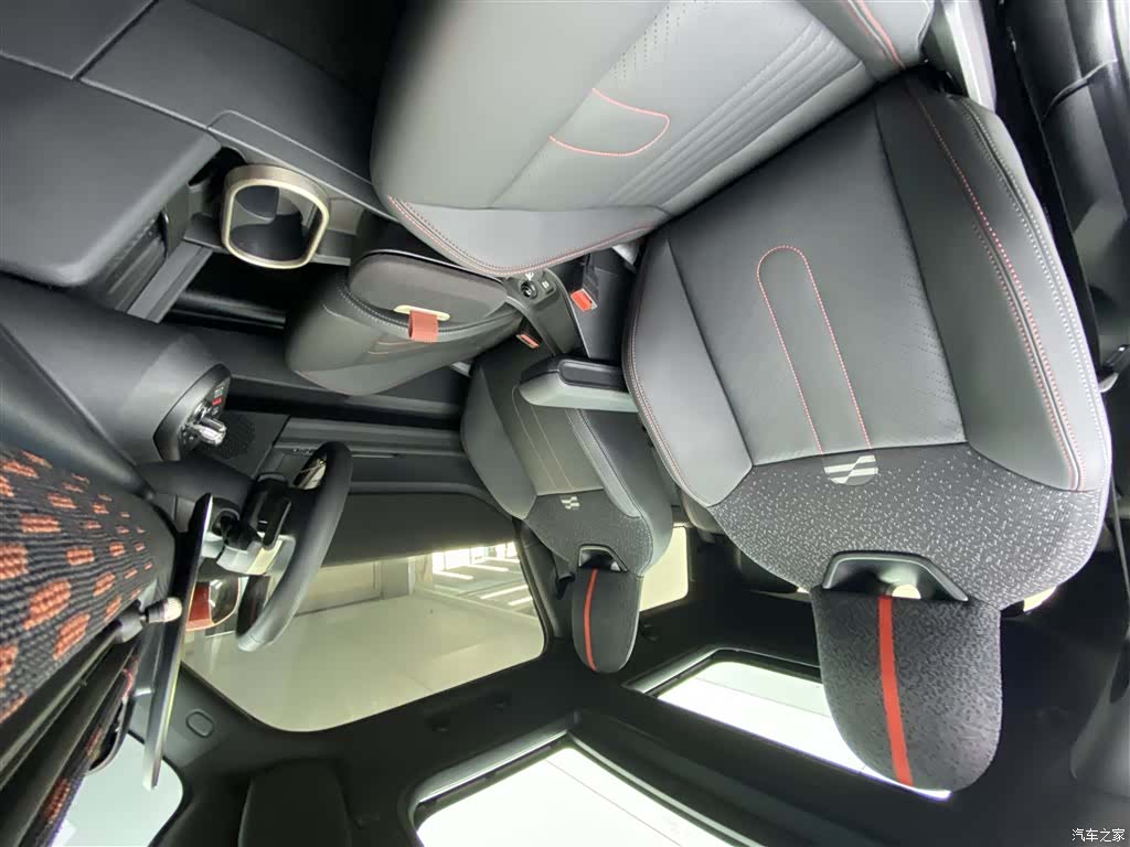 Mini Cooper, 2025 8