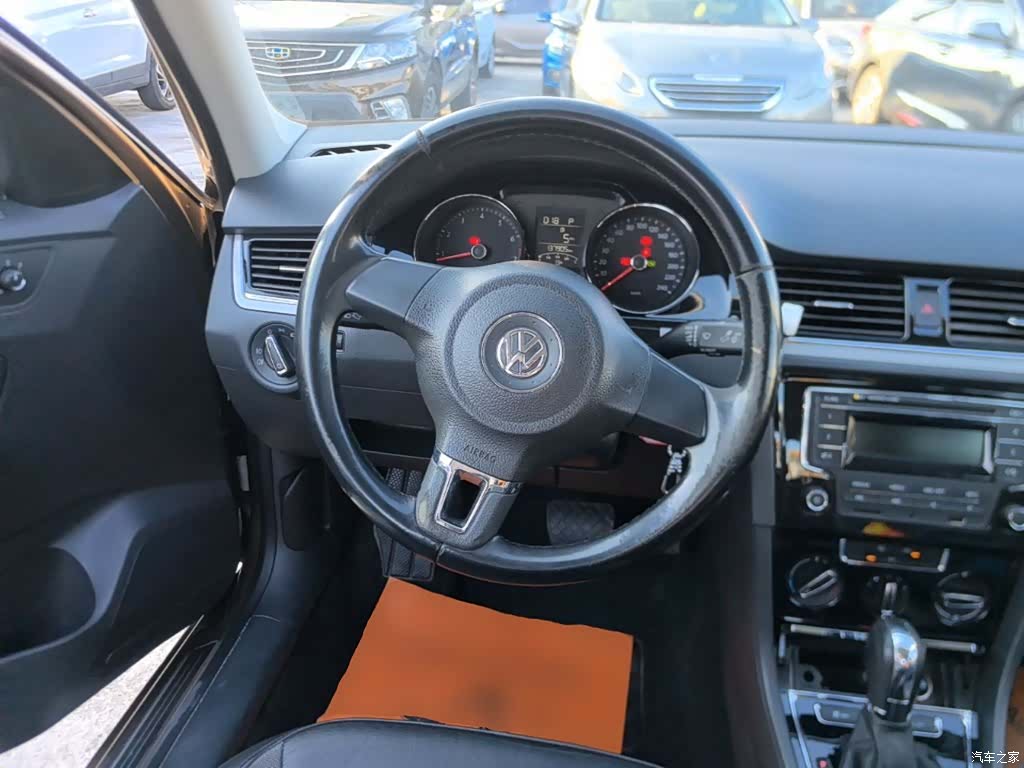 Volkswagen Bora, 2015 11
