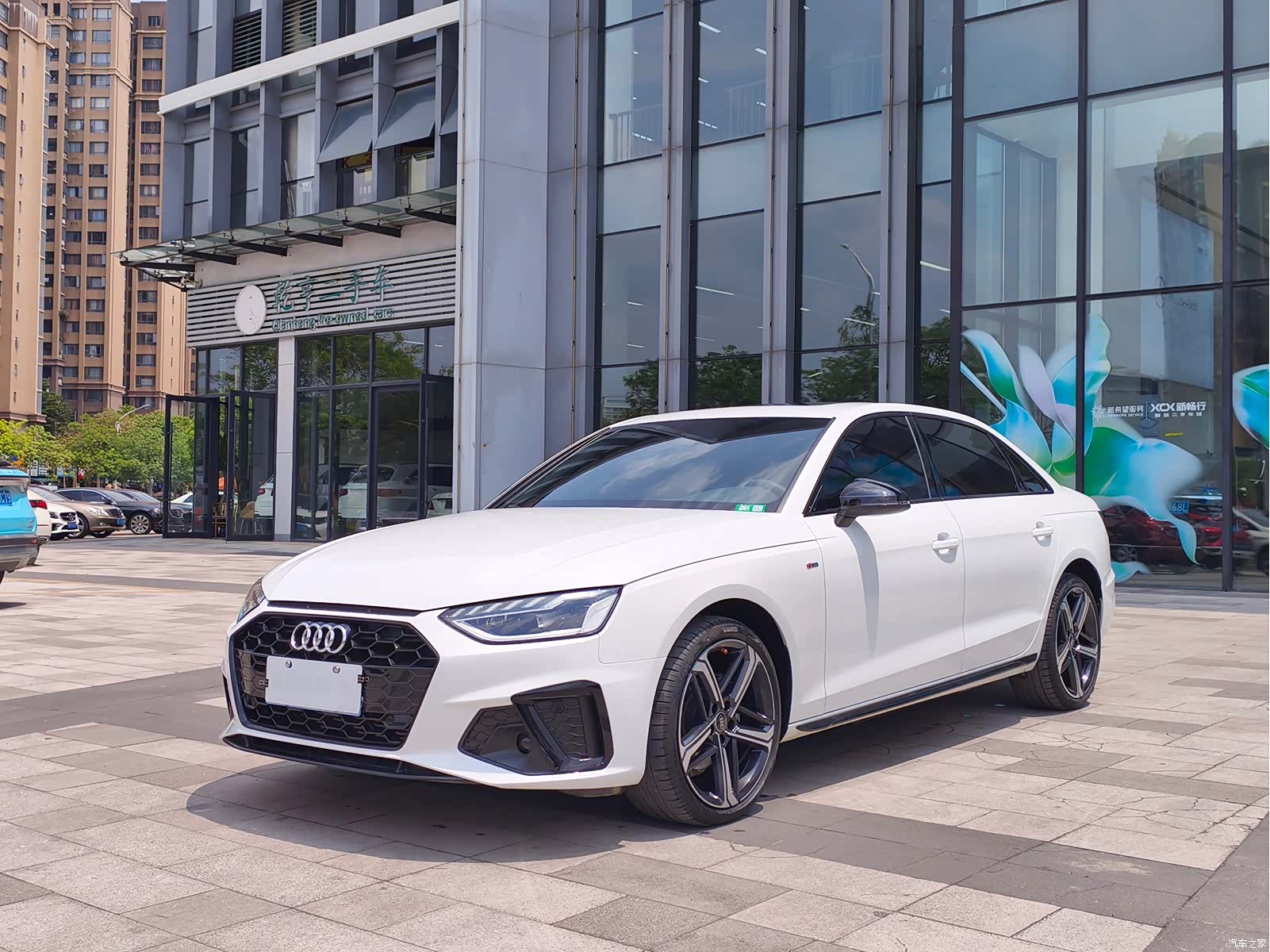 Audi A4L, 2024 1