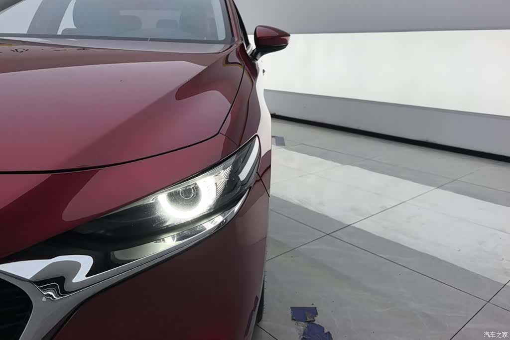 Mazda Mazda3, 2022 все фото