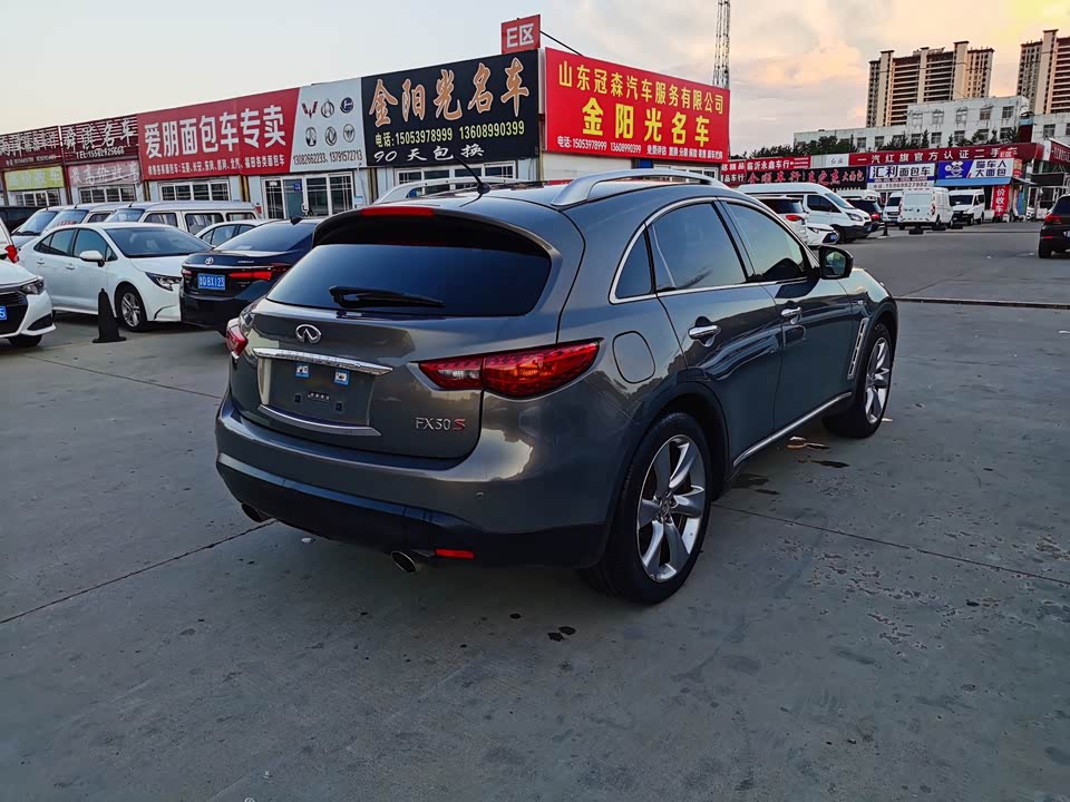 Infiniti FX Infiniti FX