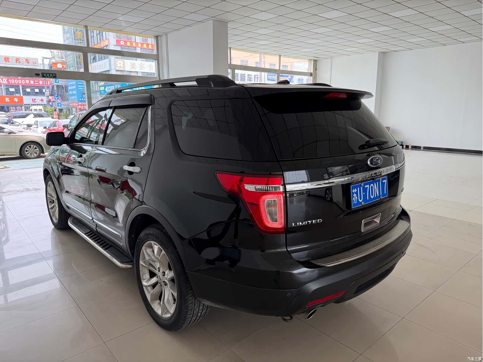 Ford Explorer, 2015 14
