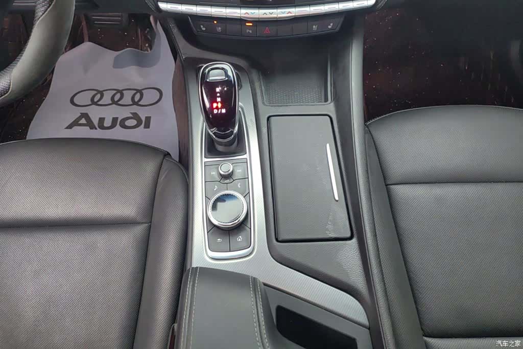 Cadillac CT5, 2022 16
